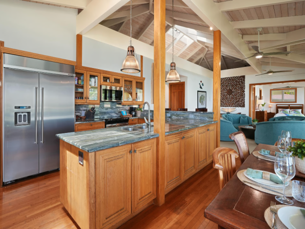 Experience Luxury in Moloa'a Bay - The Perfect Kauai Retreat